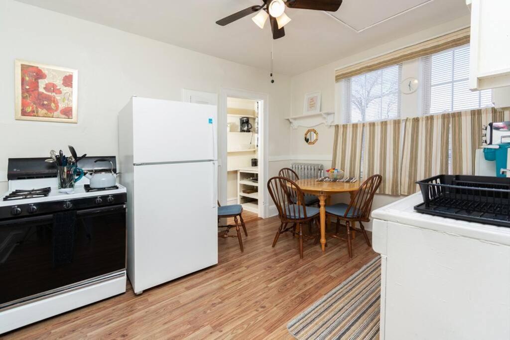 The Bushnell Suite C2 Hartford Exteriör bild