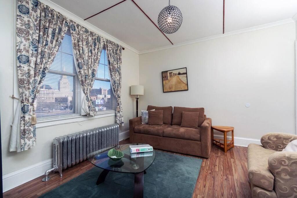 The Bushnell Suite C2 Hartford Exteriör bild